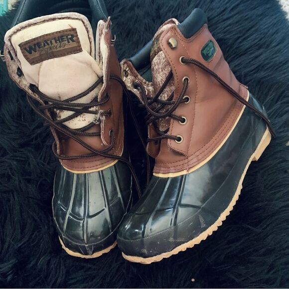 Weather Spirits Leather Waterproof Duck Boots Size 9 - Picture 1 of 16